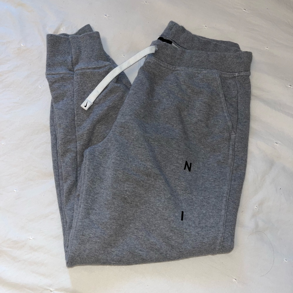 Nike Dri Fit Gray Sweatpants